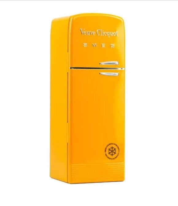 Veuve Clicquot Other - RARE Limited Addition 250 Years Veuve Clicquot SMEG Champagne Cooler Fridge Box